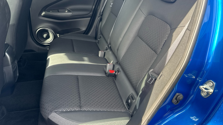 Nissan Juke 1.6 Hybrid N-Connecta 5dr Auto Hybrid Hatchback